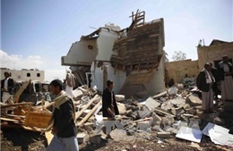 Liên quân Arập phủ nhận thả bom chùm xuống Yemen